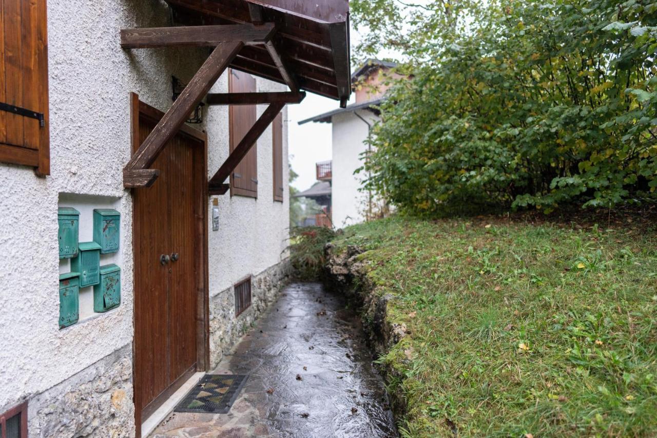 Apartamento 181 - Casa Arcobaleno Tra Le Alpi, Piste Da Sci A 15 Minuti Castione della Presolana Exterior foto